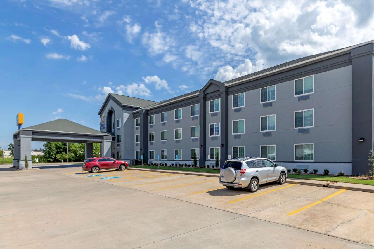 Comfort Inn & Suites Muskogee Exterior photo